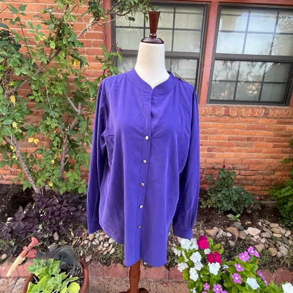 New~"Investments" Size Large Blouse - Picture 10 of 16